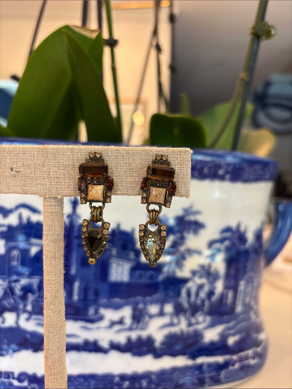 Vintage-Inspired Crystal Drop Earrings — Brown & Iridescent